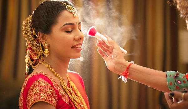 famous bridal makeup artist thane
