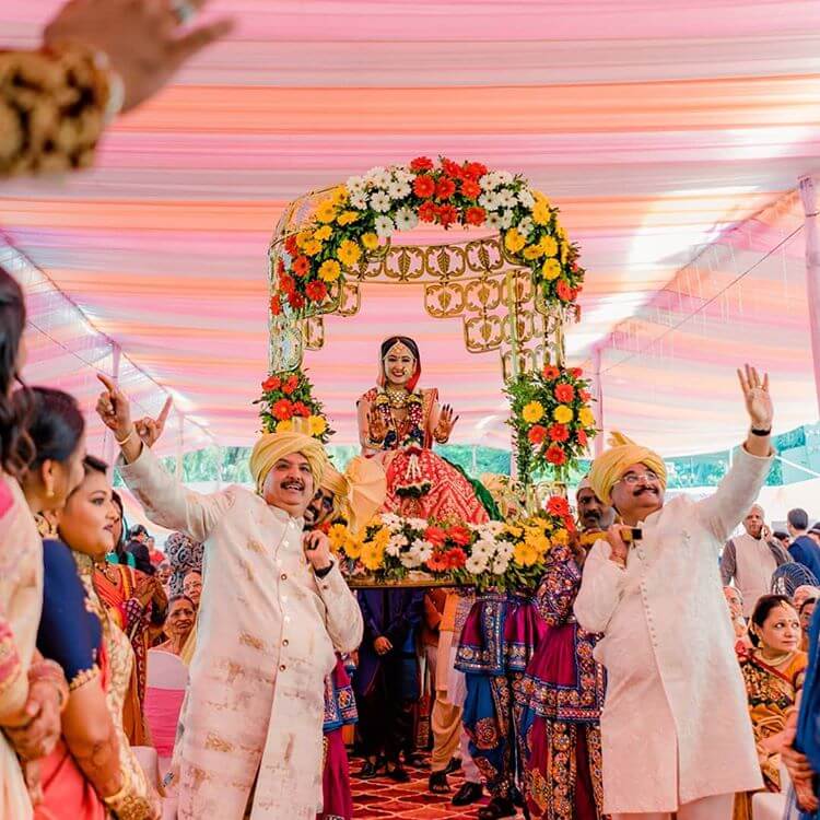bride doli on rent thane