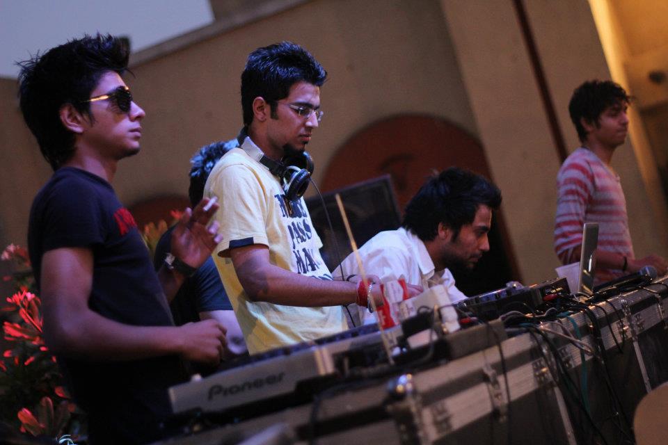 best disco jockey thane