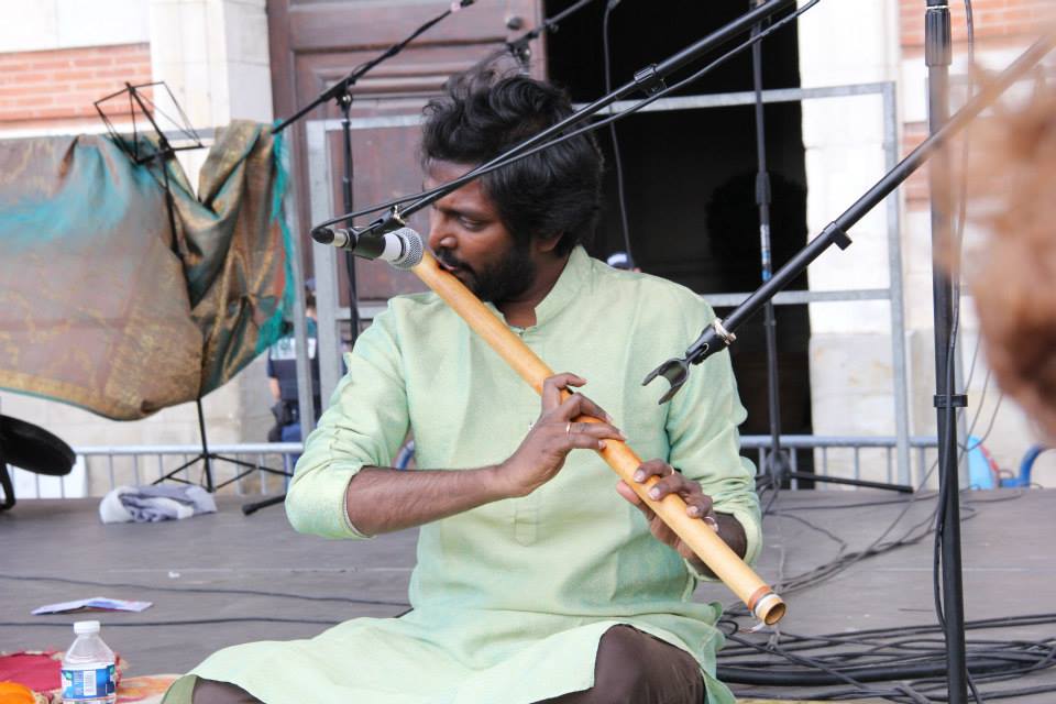 male flute players thane