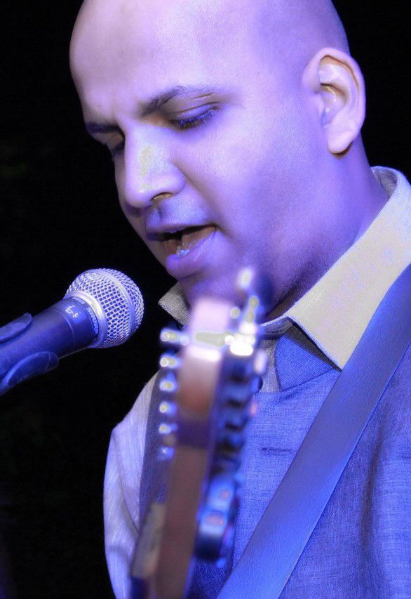 best male jazz singer thane