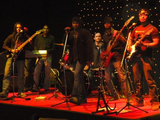 live bands thane